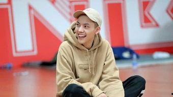 吃瓜娱乐社v,揭秘娱乐圈幕后故事，带你领略明星真实生活